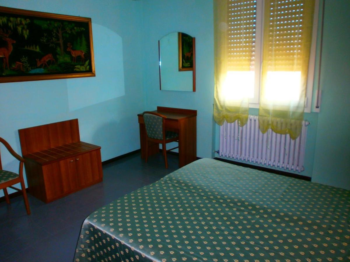 Il Leprotto - Room & Breakfast Altedo ภายนอก รูปภาพ
