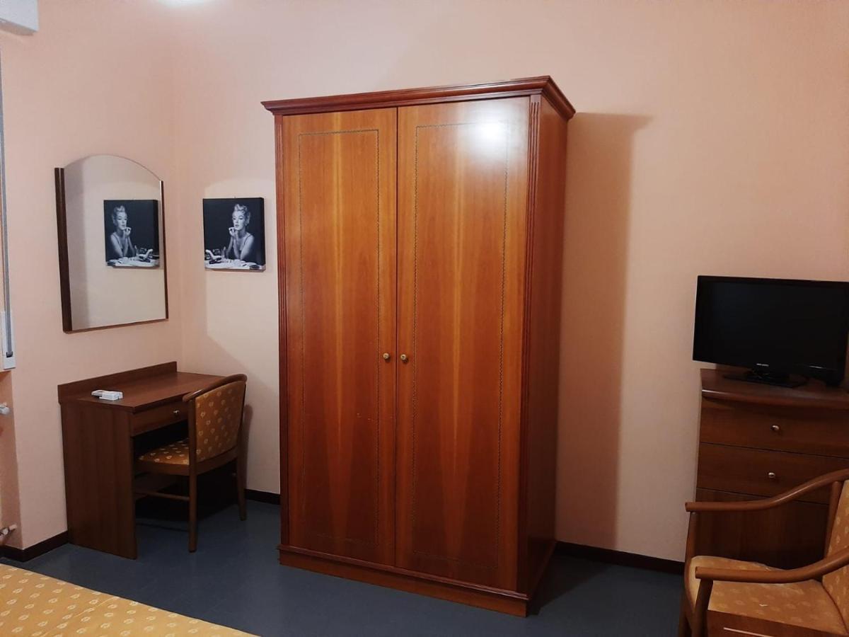 Il Leprotto - Room & Breakfast Altedo ภายนอก รูปภาพ